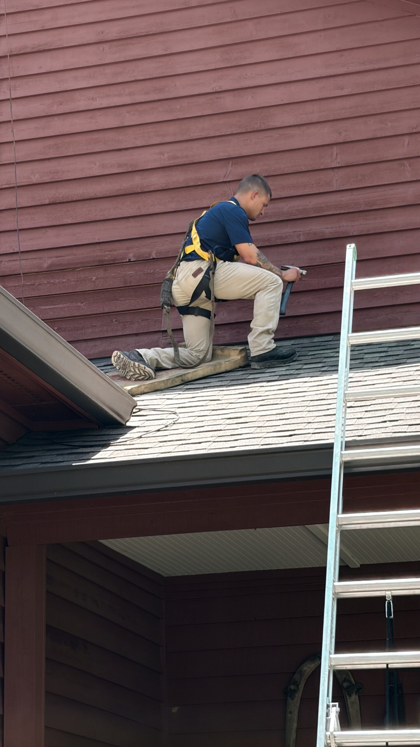How a New Roof Saves Money on Energy Bills in Maryville, TN